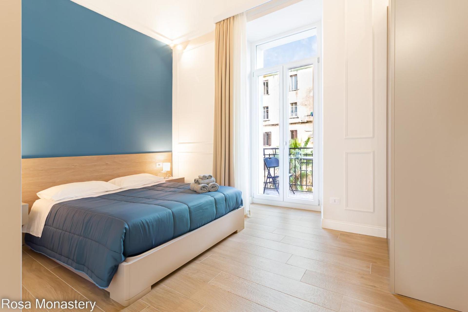 Rosa Monastery Apartment Napoli Bagian luar foto
