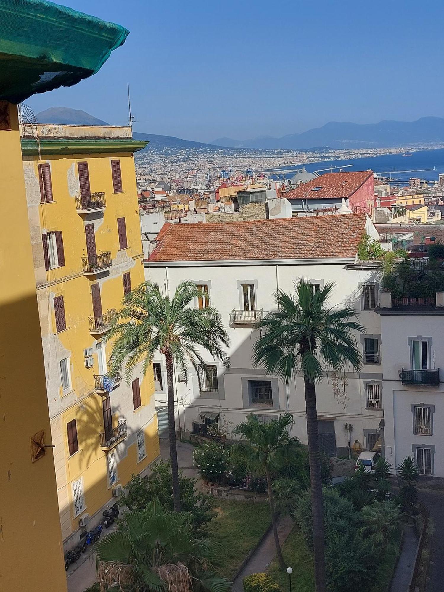Rosa Monastery Apartment Napoli Bagian luar foto